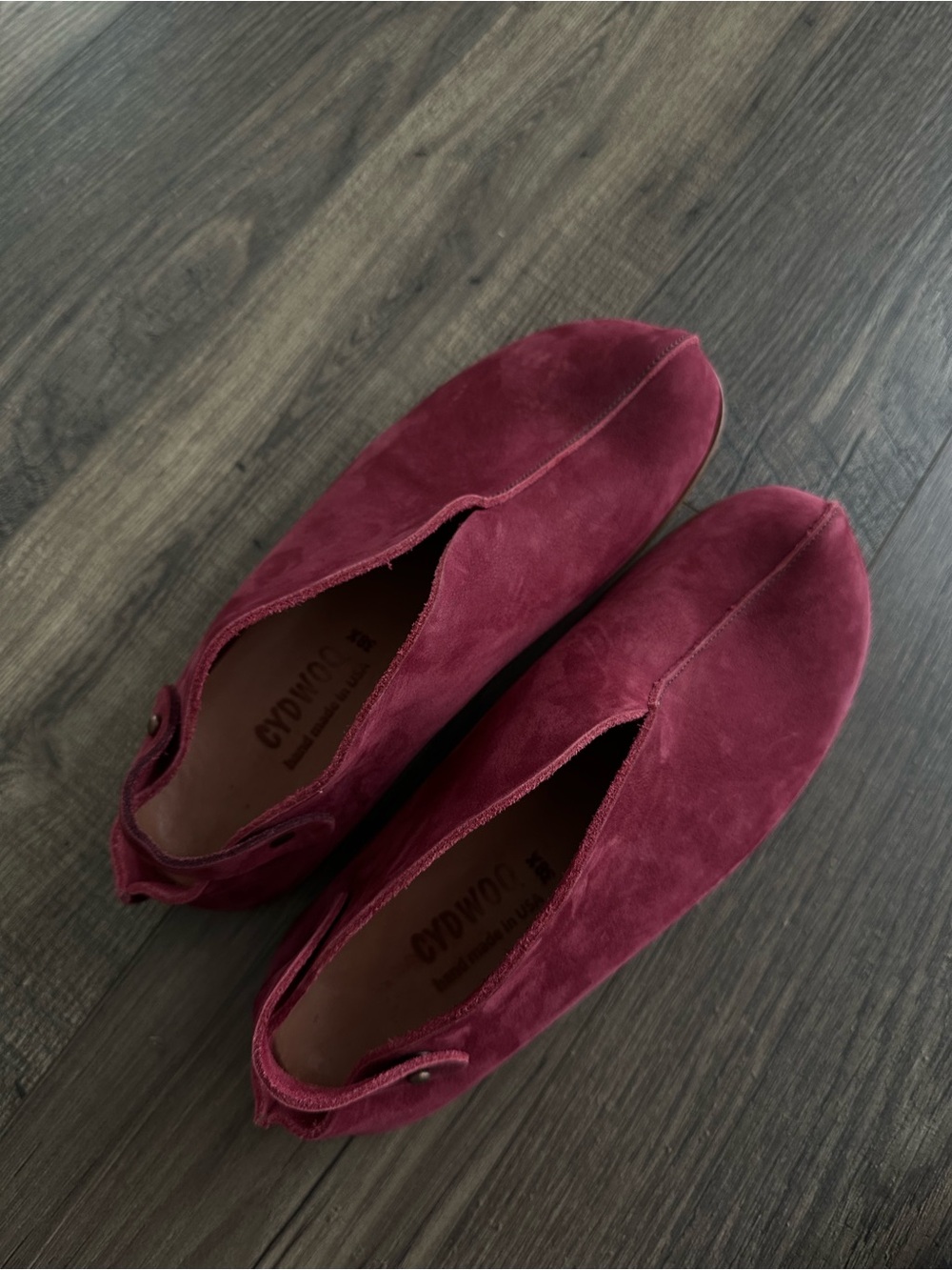 Cydwoq handmade suede shoes. Size 38.5